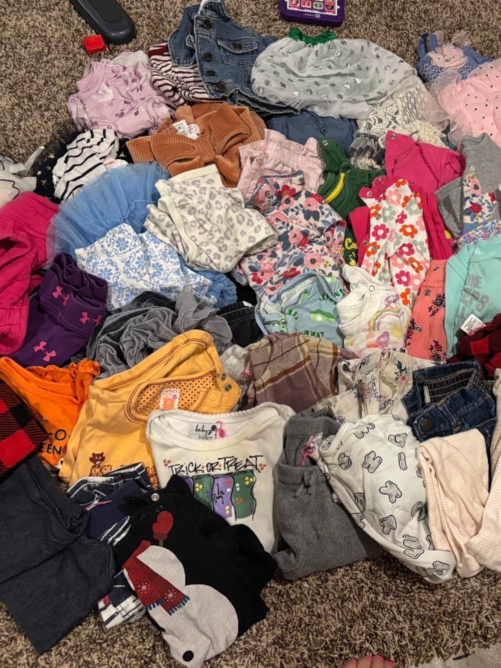 Lot of girls 6 month